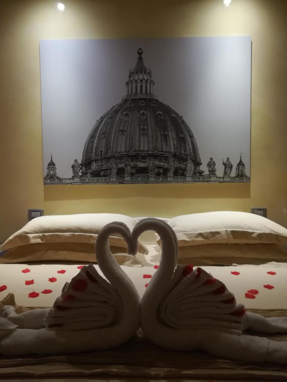 Myrome Vatican Kültér fotó